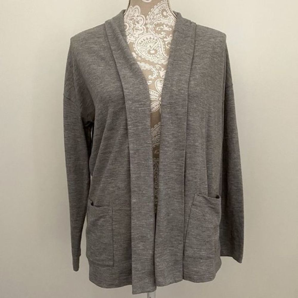 Banana Republic Grey Cardigan Open Front Small Long Sleeve Pockets‎
